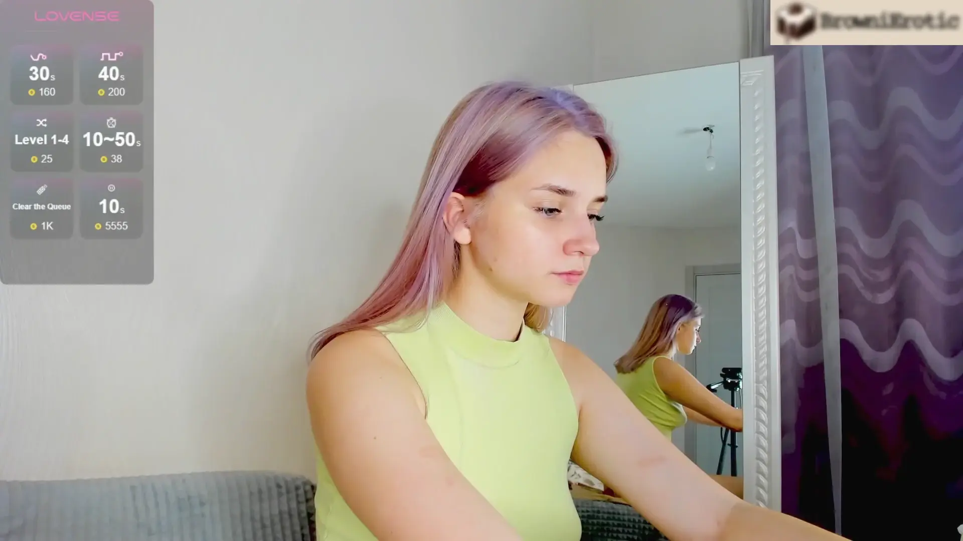 Emily_Paws Fingering, Stripchat, CamSoda video